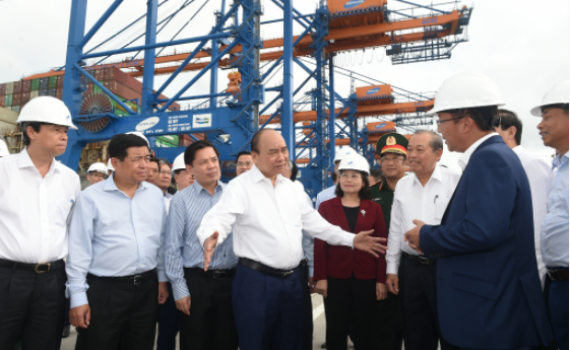 Thủ tướng Nguyễn Xu&acirc;n Ph&uacute;c kiểm tra &ldquo;cửa ng&otilde; giao thương ph&iacute;a Nam&rdquo;