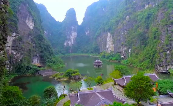 Ninh B&igrave;nh mở cửa đ&oacute;n kh&aacute;ch du lịch quốc tế từ ng&agrave;y 15/3/2022