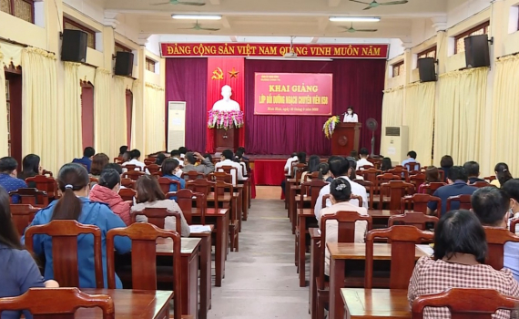 Khai giảng lớp bồi dưỡng ngạch chuy&ecirc;n vi&ecirc;n K58 năm 2022