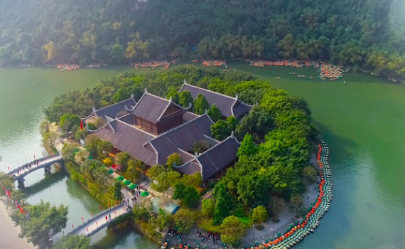 Ninh B&igrave;nh ph&aacute;t triển hạ tầng, tạo đ&agrave; cho du lịch ph&aacute;t triển 