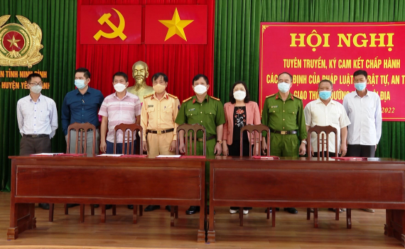 Tuy&ecirc;n truyền đảm bảo trật tự ATGT đường thuỷ nội địa