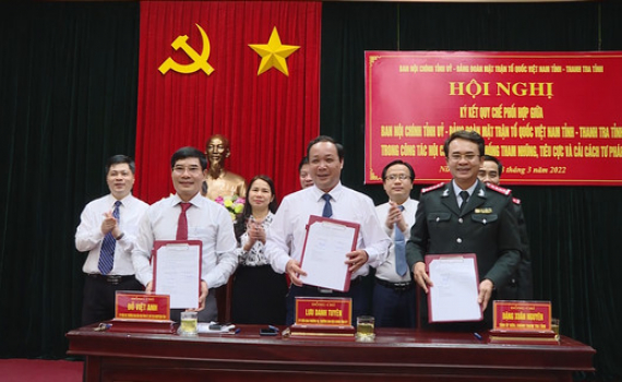 K&yacute; kết Quy chế phối hợp trong c&ocirc;ng t&aacute;c nội ch&iacute;nh, ph&ograve;ng chống tham nhũng