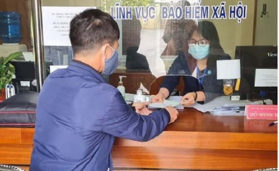 BHXH sẵn s&agrave;ng giải quyết sớm nhất chế độ cho người lao động bị F0