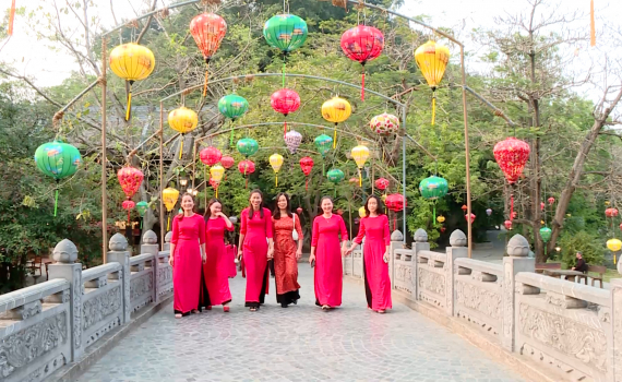 Khi Di sản &aacute;o d&agrave;i đi v&agrave;o đời sống của người Việt