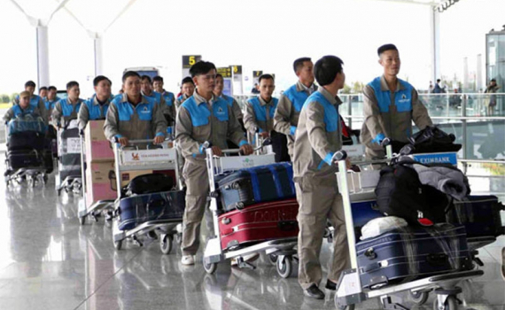 Ph&ecirc; ph&aacute;n luận điệu xuy&ecirc;n tạc ch&iacute;nh s&aacute;ch đưa người lao động Việt Nam ra nước ngo&agrave;i
