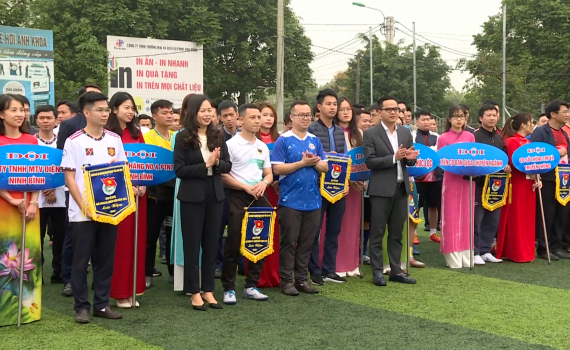 Khai mạc Giải b&oacute;ng đ&aacute; thanh ni&ecirc;n Ninh B&igrave;nh Khối Cơ quan v&agrave; Doanh nghiệp tỉnh