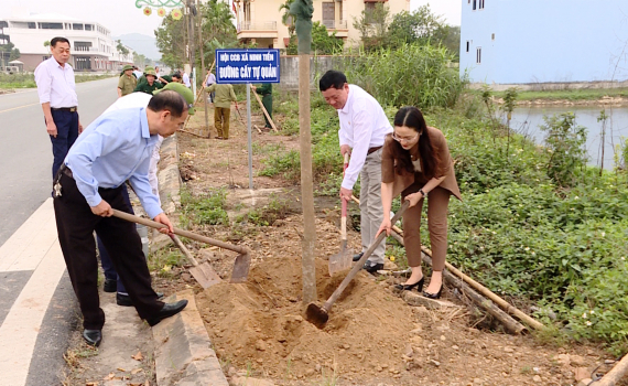 ​Hội CCB x&atilde; Ninh Tiến ph&aacute;t động "Tết trồng c&acirc;y đời đơi nhớ ơn B&aacute;c Hồ"