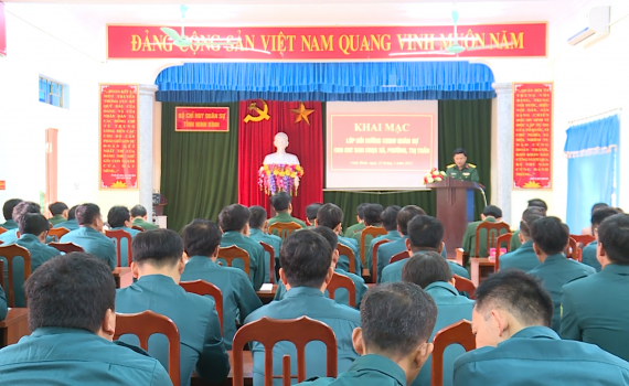 Bồi dưỡng chuy&ecirc;n m&ocirc;n, nghiệp vụ cho Chỉ huy trưởng Ban CHQS cấp x&atilde; 