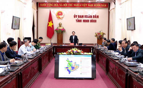 Hội nghị nghe b&aacute;o c&aacute;o quy hoạch chung đ&ocirc; thị Gi&aacute;n Khẩu đến năm 2045