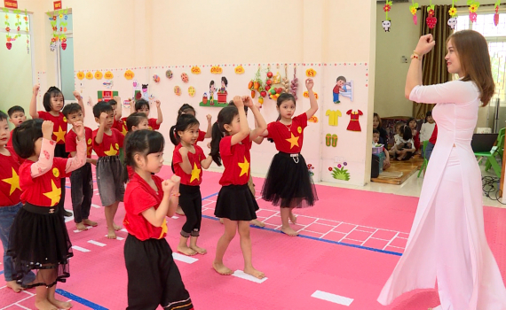Hội thi gi&aacute;o vi&ecirc;n dạy giỏi cơ sở gi&aacute;o dục mầm non huyện Y&ecirc;n M&ocirc;