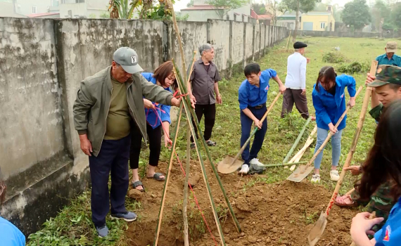Tuổi trẻ Tam Điệp học tập v&agrave; l&agrave;m theo B&aacute;c