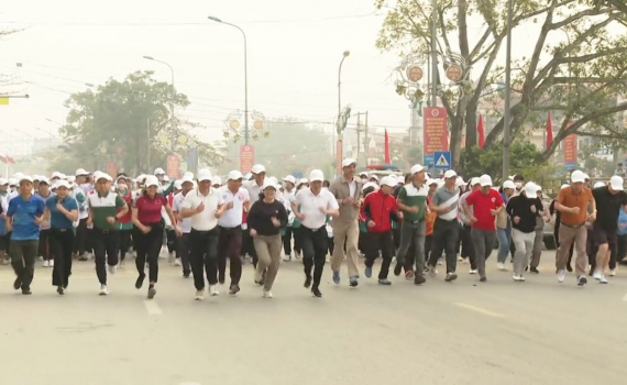 Huyện Kim Sơn v&agrave; Y&ecirc;n M&ocirc; ph&aacute;t động ng&agrave;y chạy Olympic v&agrave; Giải việt d&atilde; năm 2023