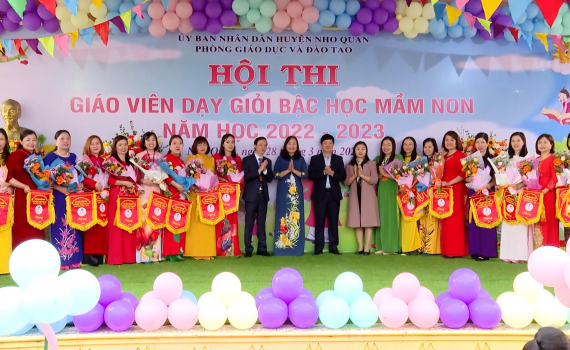 Nho Quan tổ chức hội thi gi&aacute;o vi&ecirc;n giỏi bậc học mầm non