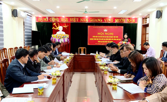 Hội nghị phản biện x&atilde; hội đối với Dự thảo kế hoạch thực hiện Chương tr&igrave;nh mục ti&ecirc;u Quốc gia giảm ngh&egrave;o bền vững