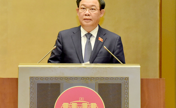 Chủ tịch Quốc hội Vương Đ&igrave;nh Huệ: Đ&uacute;ng, tr&uacute;ng, thời sự, gắn chặt với y&ecirc;u cầu cải c&aacute;ch tư ph&aacute;p