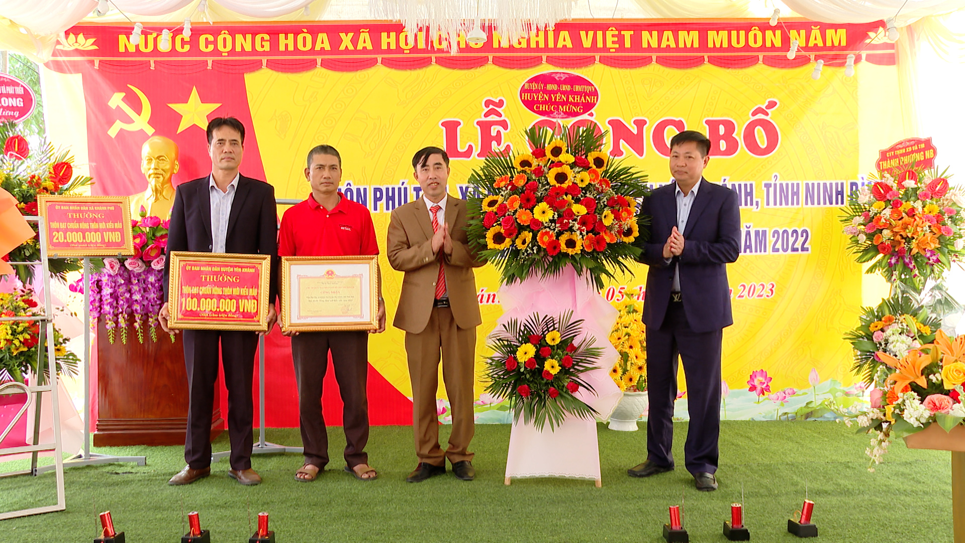 Thôn Phú Tân, xã Khánh Phú được công nhận đạt chuẩn Nông thôn mới kiểu mẫu