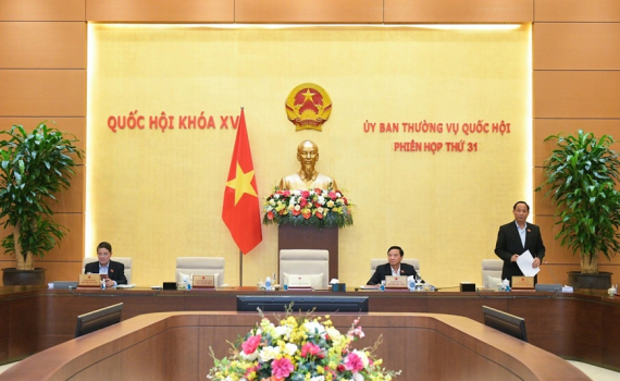Đề xuất cho ph&eacute;p thu ph&iacute; tr&ecirc;n đường bộ cao tốc do Nh&agrave; nước đầu tư