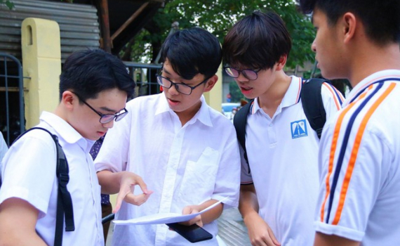 Đối tượng n&agrave;o được x&eacute;t tuyển thẳng v&agrave;o lớp 10 trung học phổ th&ocirc;ng?
