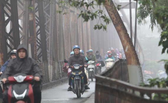 Thời tiết h&ocirc;m nay (10-3): Đ&ocirc;ng Nam Bộ c&oacute; nắng n&oacute;ng diện rộng