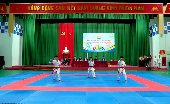  Nhiều m&ocirc;n thể thao trong khu&ocirc;n khổ Hội khoẻ Ph&ugrave; Đổng tỉnh lần thứ VIII diễn ra s&ocirc;i nổi, hấp dẫn