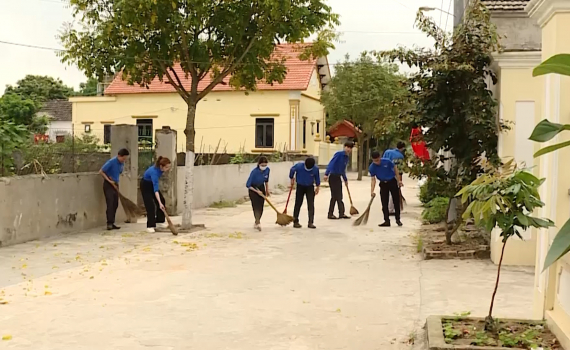 Thanh ni&ecirc;n Y&ecirc;n Kh&aacute;nh t&iacute;ch cực tham gia x&acirc;y dựng n&ocirc;ng th&ocirc;n mới