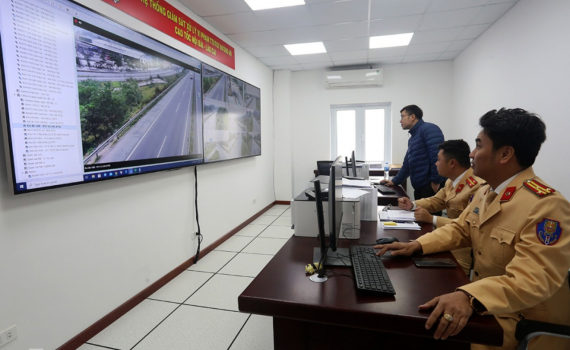 CSGT to&agrave;n quốc tập trung xử l&yacute; 5 h&agrave;nh vi ch&iacute;nh g&acirc;y TNGT đường bộ