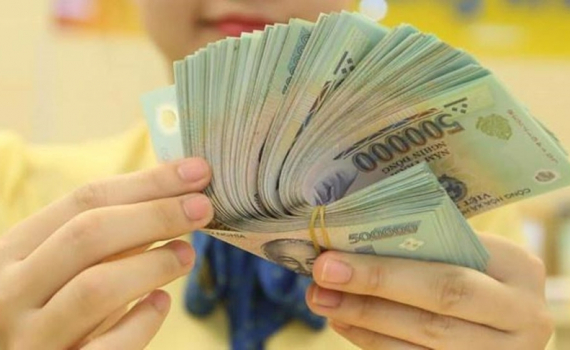 Khẩn trương ho&agrave;n thiện c&aacute;c nội dung cụ thể của chế độ tiền lương mới
