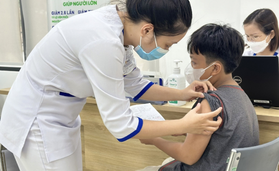 Ph&ograve;ng, chống bệnh ho g&agrave; như thế n&agrave;o?