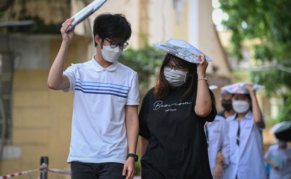 Bộ GD-ĐT: Th&iacute; sinh học chương tr&igrave;nh gi&aacute;o dục phổ th&ocirc;ng n&agrave;o sẽ thi tốt nghiệp theo chương tr&igrave;nh đ&oacute;