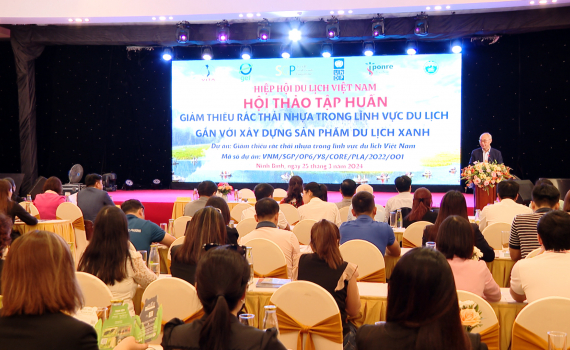 Hội thảo tập huấn về giảm thiểu r&aacute;c thải nhựa gắn với x&acirc;y dựng sản phẩm du lịch xanh