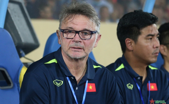 &Ocirc;ng Troussier cầu thị, đội tuyển Việt Nam sẽ kh&aacute;c