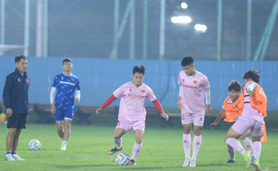 Đội tuyển U23 Việt Nam chốt danh s&aacute;ch, l&ecirc;n đường sang Tajikistan