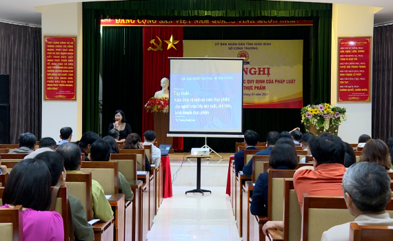 Sở C&ocirc;ng Thương Ninh B&igrave;nh tuy&ecirc;n truyền, phổ biến c&aacute;c quy định của ph&aacute;p luật về An to&agrave;n thực phẩm