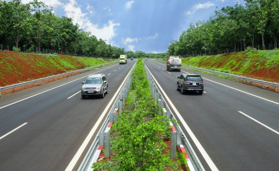 Điều kiện để phương tiện cơ giới nước ngo&agrave;i tham gia giao th&ocirc;ng tại Việt Nam