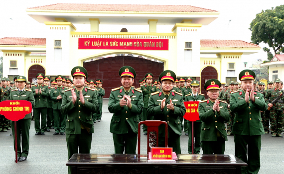 C&aacute;c địa phương, đơn vị trong tỉnh tổ chức Lễ ra qu&acirc;n huấn luyện