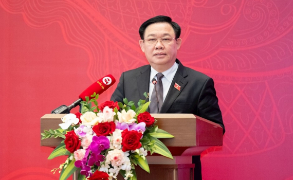 B&aacute;m s&aacute;t những y&ecirc;u cầu, nhiệm vụ cụ thể, sớm đưa c&aacute;c quyết s&aacute;ch của Quốc hội v&agrave;o cuộc sống