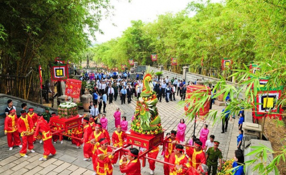 Giỗ Tổ H&ugrave;ng Vương - Lễ hội Đền H&ugrave;ng năm 2024 diễn ra từ m&ugrave;ng 1/3 đến hết m&ugrave;ng 10/3