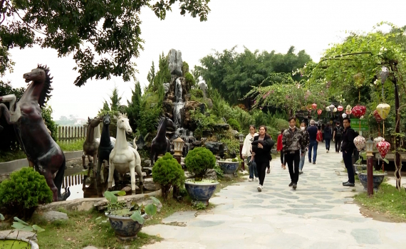 Khai th&aacute;c hiệu quả di sản Tr&agrave;ng An trong ph&aacute;t triển du lịch