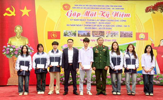 Ban Li&ecirc;n lạc Hội Cựu chiến binh Đặc c&ocirc;ng tỉnh Ninh B&igrave;nh gặp mặt truyền thống