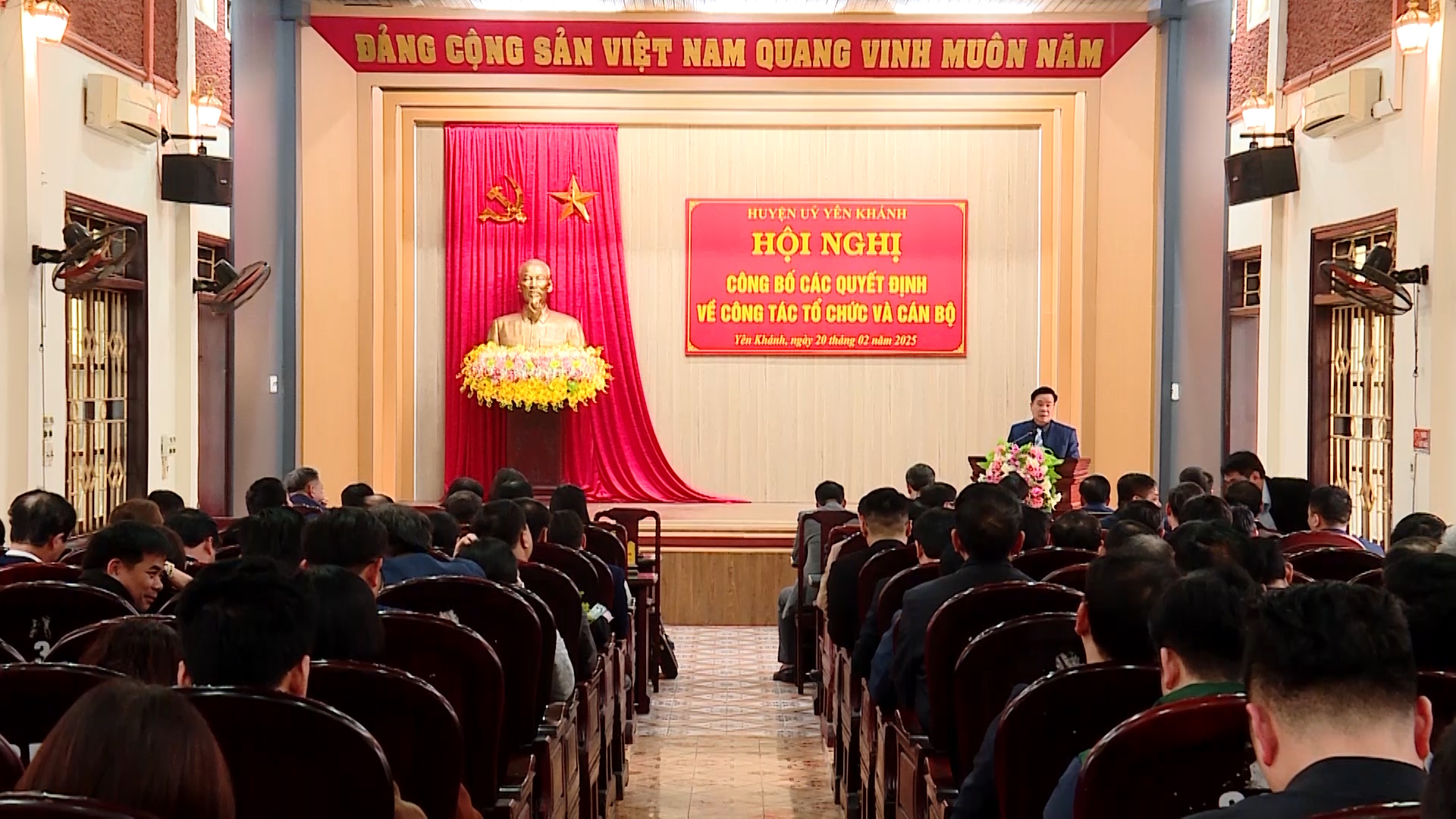 Yên Khánh sắp xếp, tinh gọn bộ máy