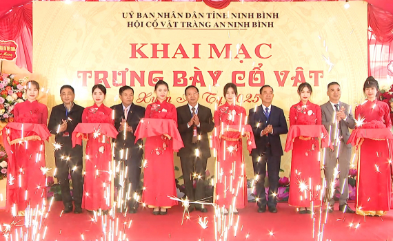 Khai mạc Trưng b&agrave;y cổ vật Xu&acirc;n Ất Tỵ 2025