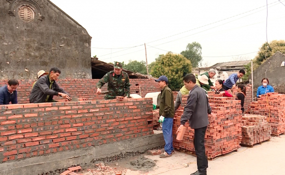Kim Sơn đẩy nhanh tiến độ x&oacute;a nh&agrave; tạm, nh&agrave; dột n&aacute;t