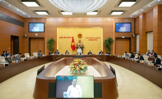 Ủy ban Thường vụ Quốc hội họp phi&ecirc;n thứ 43, cho &yacute; kiến 13 nội dung quan trọng