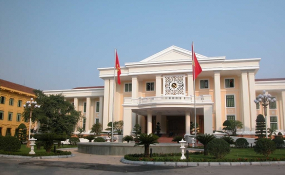 Bộ Ch&iacute;nh trị chỉ đạo sớm tr&igrave;nh chủ trương s&aacute;p nhập một số tỉnh, tạm dừng Đại hội đảng cấp huyện, x&atilde;
