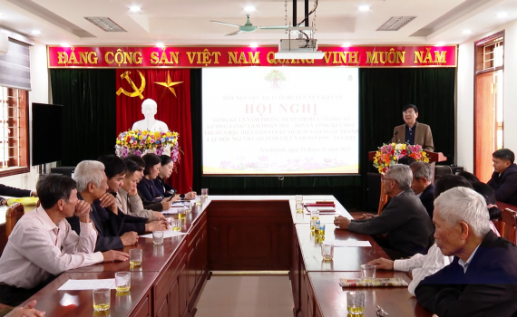 Y&ecirc;n Kh&aacute;nh t&ocirc;̉ng k&ecirc;́t 5 năm phong trào thi đua &ldquo;Tu&ocirc;̉i cao - gương sáng&rdquo; giai đoạn 2021 - 2025