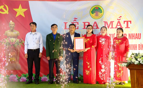 Ra mắt C&acirc;u lạc bộ Li&ecirc;n thế hệ tự gi&uacute;p nhau x&oacute;m 15, x&atilde; Kh&aacute;nh C&ocirc;ng