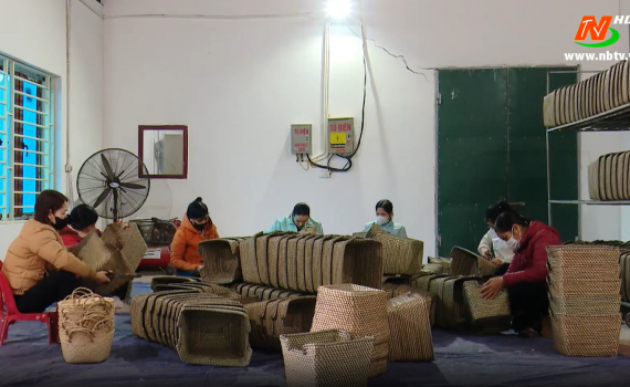Y&ecirc;n L&acirc;m n&acirc;ng cao thu nhập cho người d&acirc;n