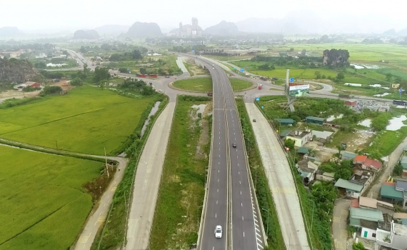 Ninh B&igrave;nh giữ vị tr&iacute; chiến lược trong hệ thống giao th&ocirc;ng quốc gia