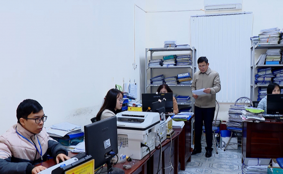Y&ecirc;n Kh&aacute;nh sắp xếp, tinh gọn bộ m&aacute;y