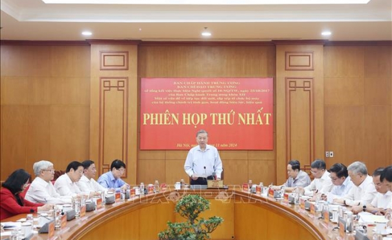 Ban Chỉ đạo Trung ương ban h&agrave;nh Kế hoạch về tiếp tục sắp xếp tổ chức bộ m&aacute;y của hệ thống ch&iacute;nh trị